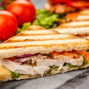 CHICKEN SANDWICH
